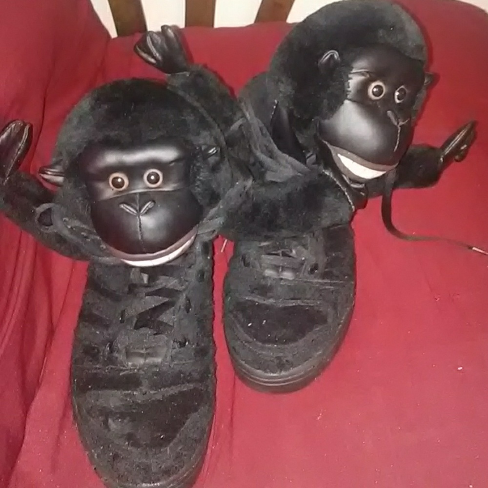 Adidas jeremy scott 'gorilla'